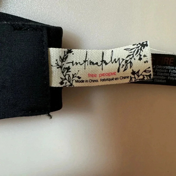 Free People BONDED UNDERWIRE BRA | BLACK Size Small NWOT - Picture 4 of 4